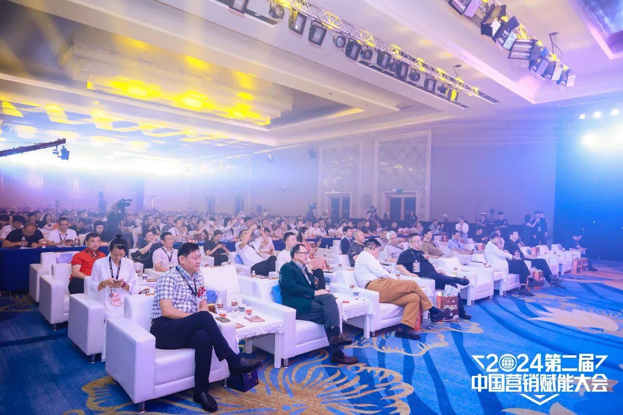  广告行业：变革浪潮下的机遇与挑战 